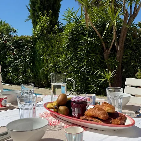 فيلة Nieva, Maison De Pecheur Avec Piscine Privee Et Son Bateau *