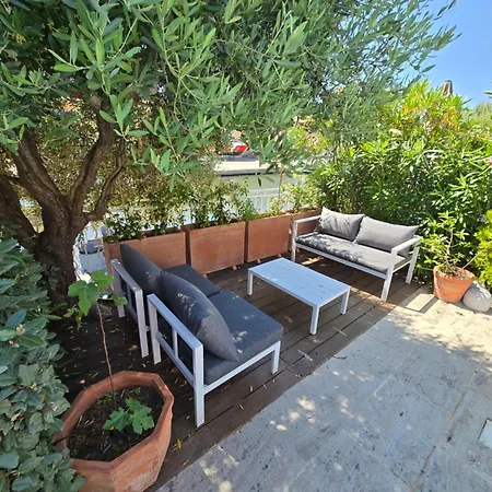 Villa Nieva, Maison De Pêcheur Avec Piscine Et Bateau Grimaud