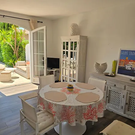 Nieva, Maison De Pecheur Avec Piscine Privee Et Son Bateau * Grimaud
