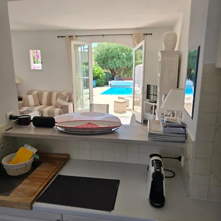 Nieva, Maison De Pecheur Avec Piscine Privee Et Son Bateau * Grimaud