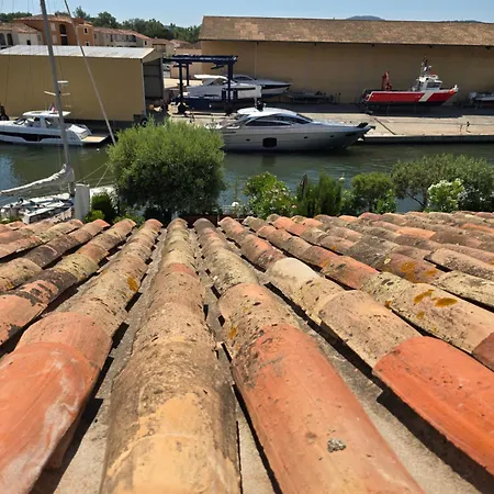 Villa Nieva, Maison De Pêcheur Avec Piscine Et Bateau